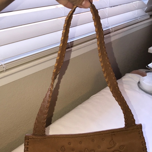 Boho Beauty! Leather Fossil purse🌻 - Picture 2 of 8